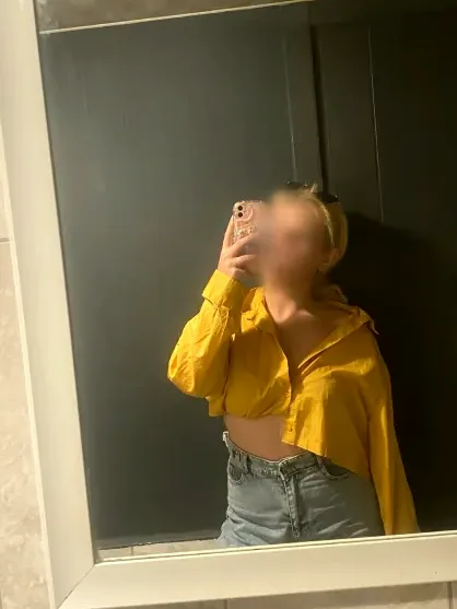 Aleyna, 23