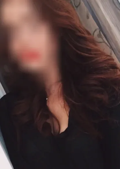 Claudia, 31