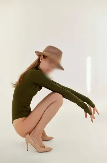 Jacqueline, 30
