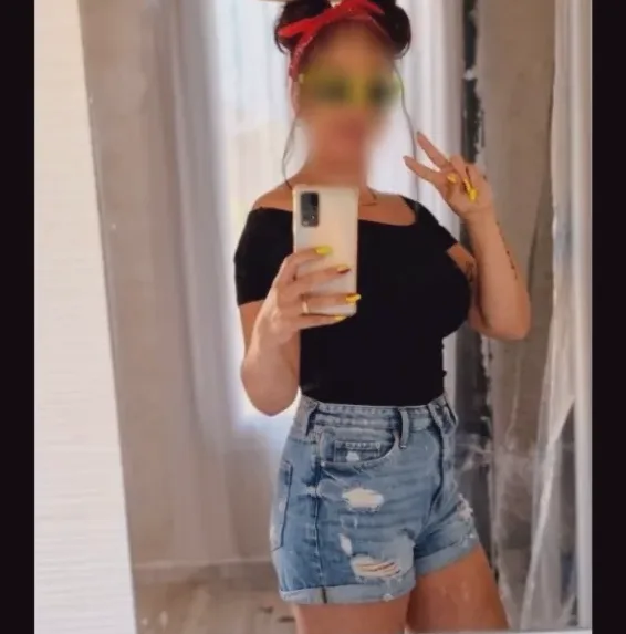 Klara, 37