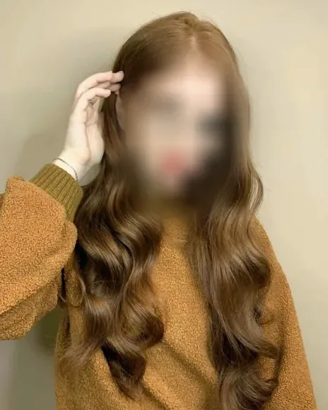 Luisa, 24