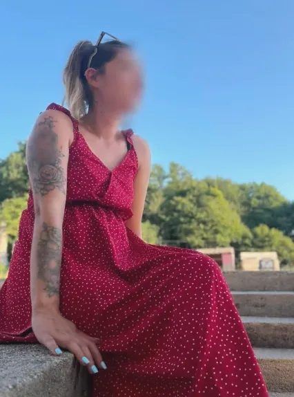 Merle, 34