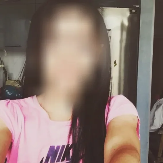 Zeynep, 33